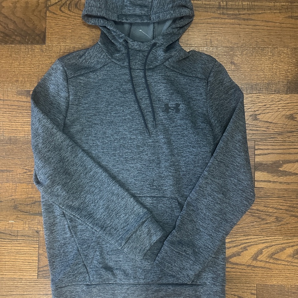 NWOT Under Armour Women’s Gray Hoodie small